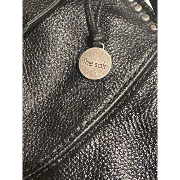 The SAK Silverlake Black Pebble Leather Studded Fringe Crossbody Shoulder Bag - Picture 4 of 13